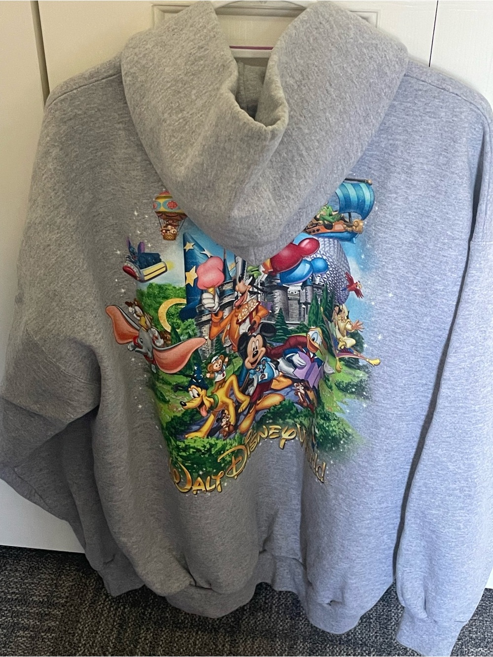 Vintage Disney Grey Hoodie with Colorful Classic Character Print XL